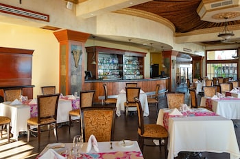 villa del arco beach resort and spa