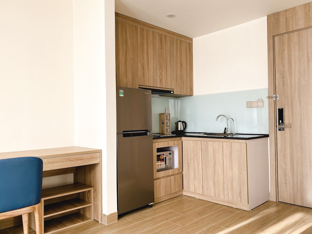 ph hotel and apartment