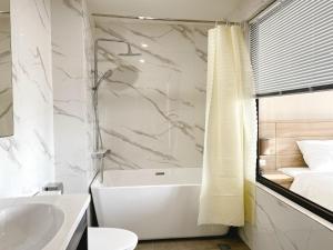 ph hotel and apartment