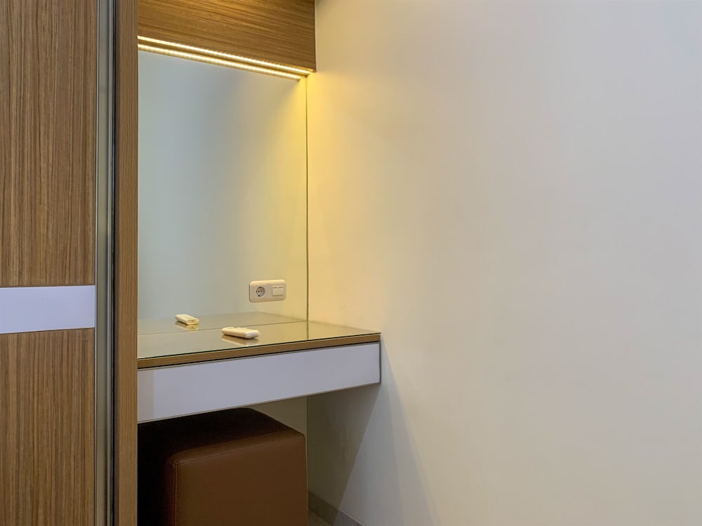 spacious and nice 3br apartment at m town residence