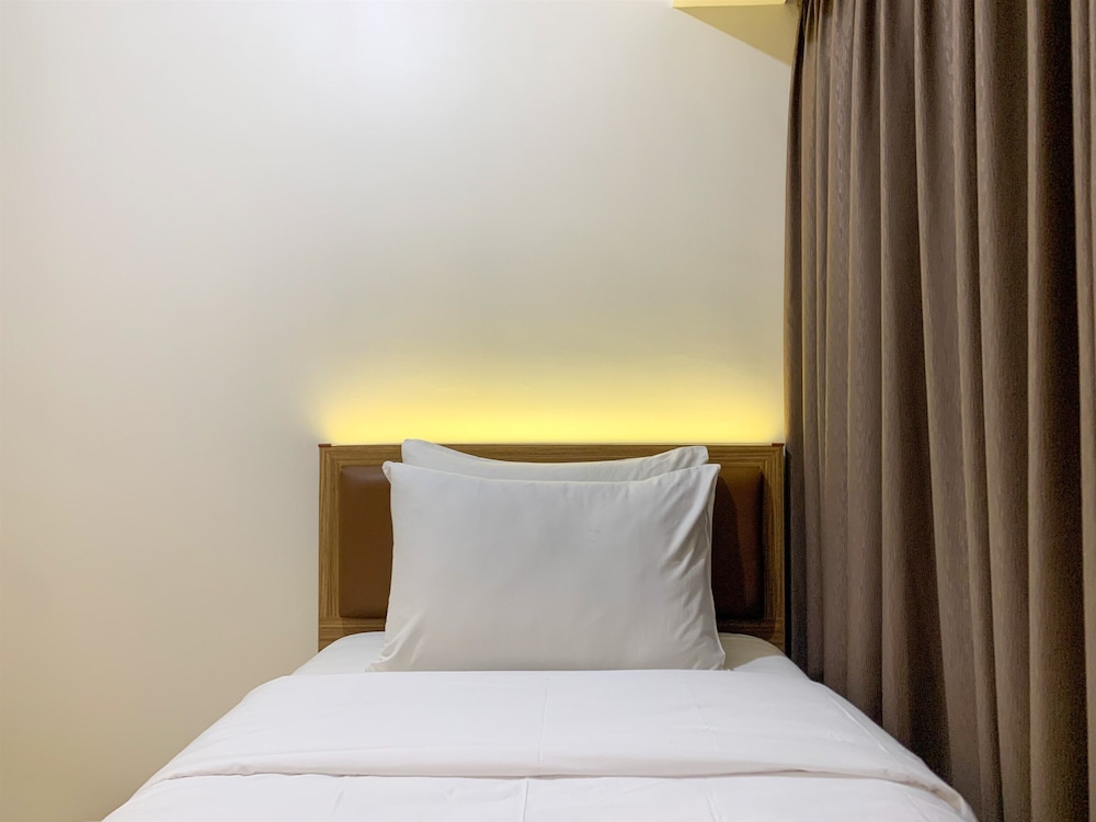spacious and nice 3br apartment at m town residence