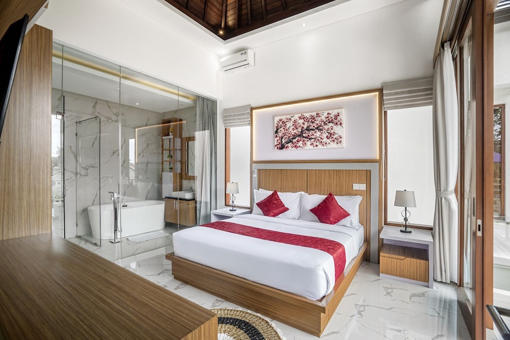 puri keraton seminyak