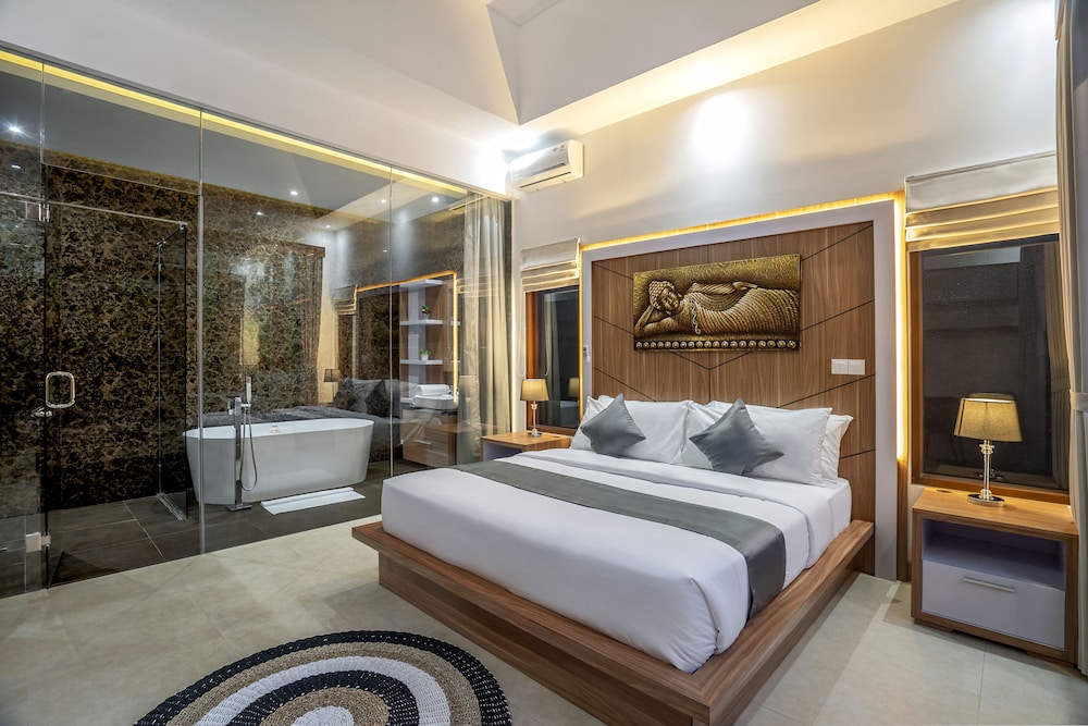 puri keraton seminyak