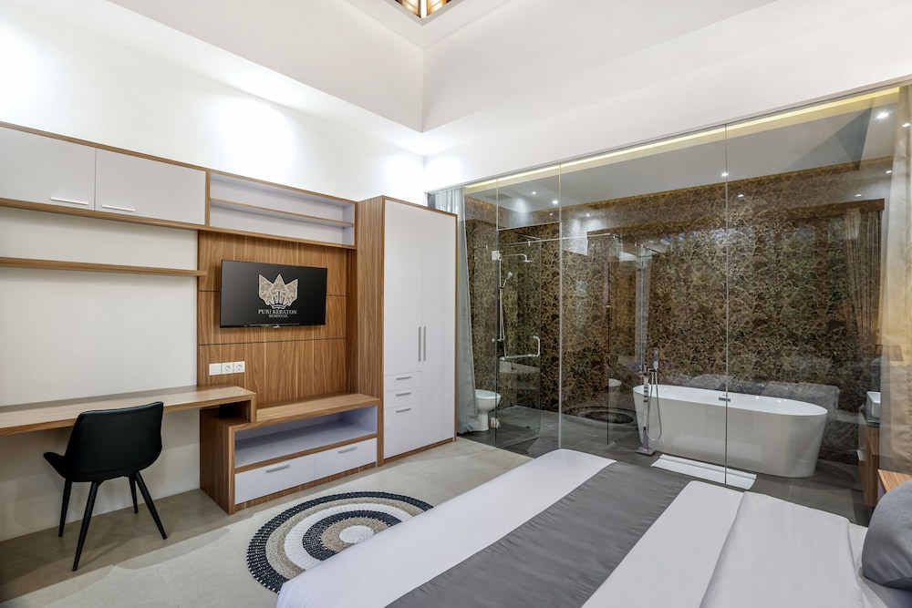 puri keraton seminyak