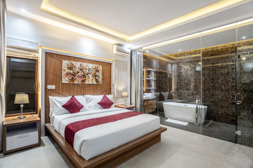 puri keraton seminyak