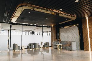 Grand Central Premier,,3 star