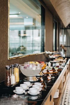 grand central premier