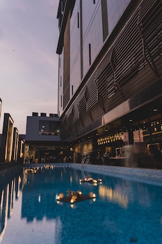 grand central premier