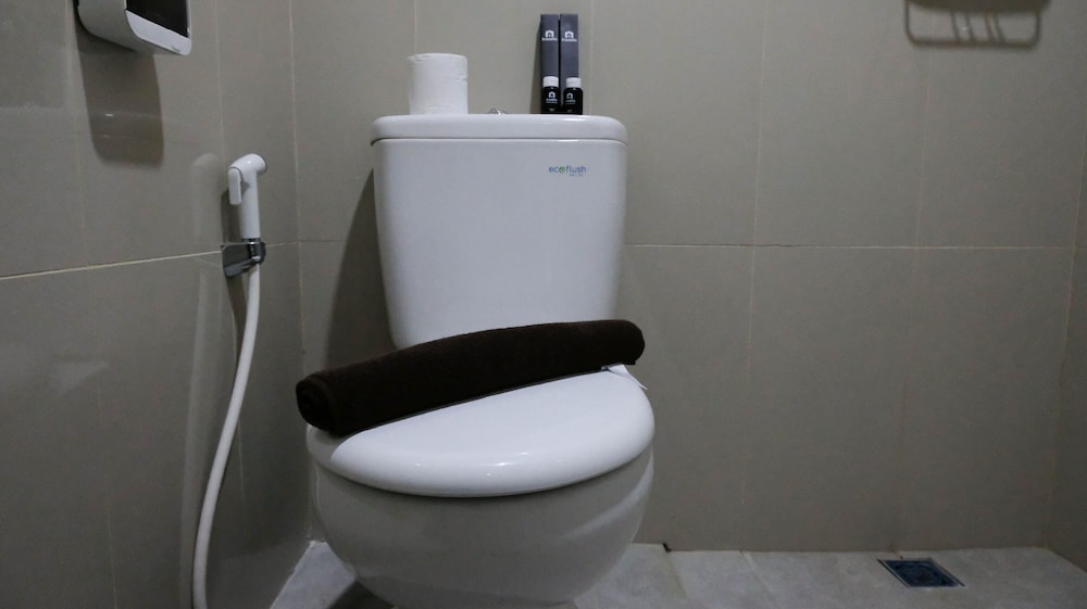 best choice and nice studio apartment at grand dharmahusada lagoon