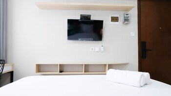 best choice and nice studio apartment at grand dharmahusada lagoon