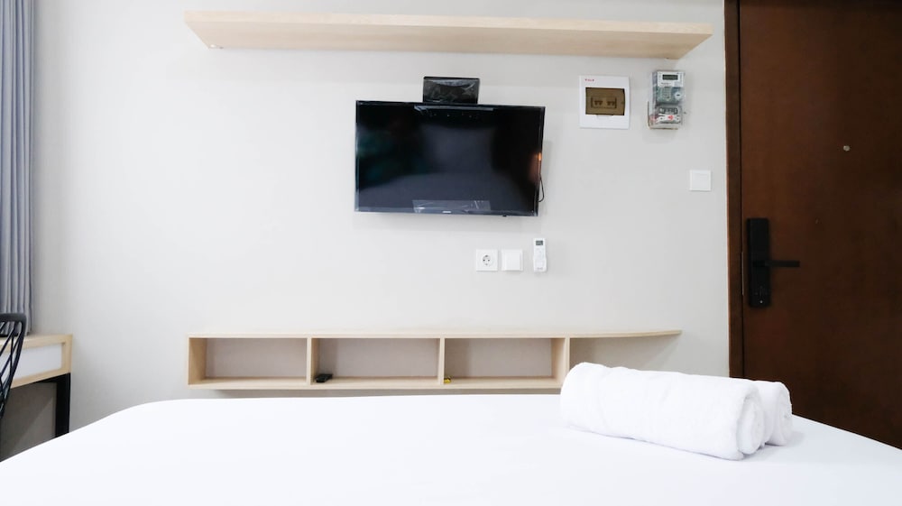 best choice and nice studio apartment at grand dharmahusada lagoon