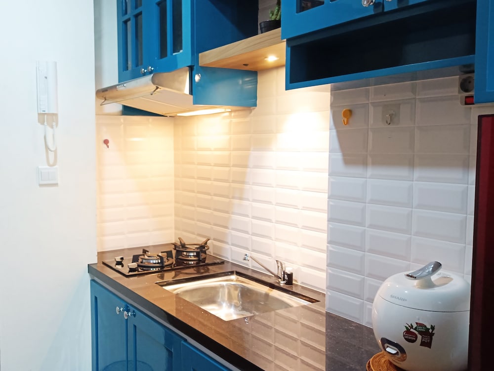 comfort 2br at 28th floor vida view makassar apartment