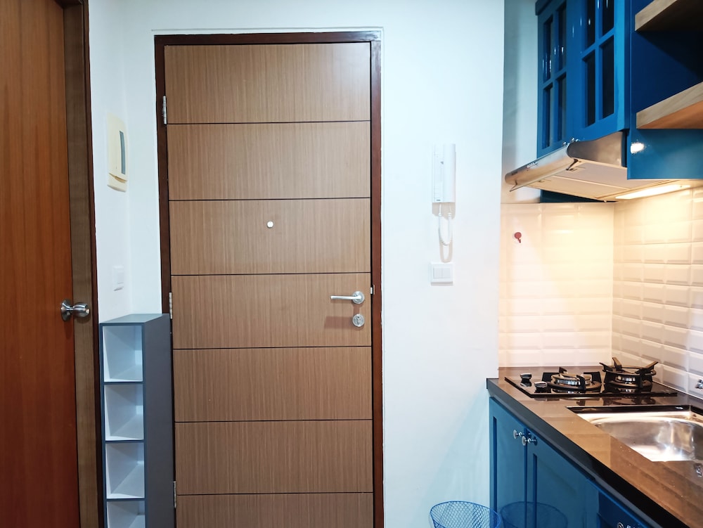 comfort 2br at 28th floor vida view makassar apartment