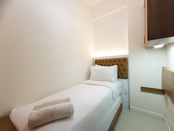 comfort 2br at 28th floor vida view makassar apartment