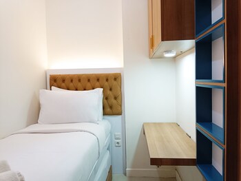 comfort 2br at 28th floor vida view makassar apartment