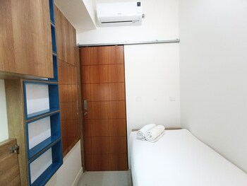 comfort 2br at 28th floor vida view makassar apartment