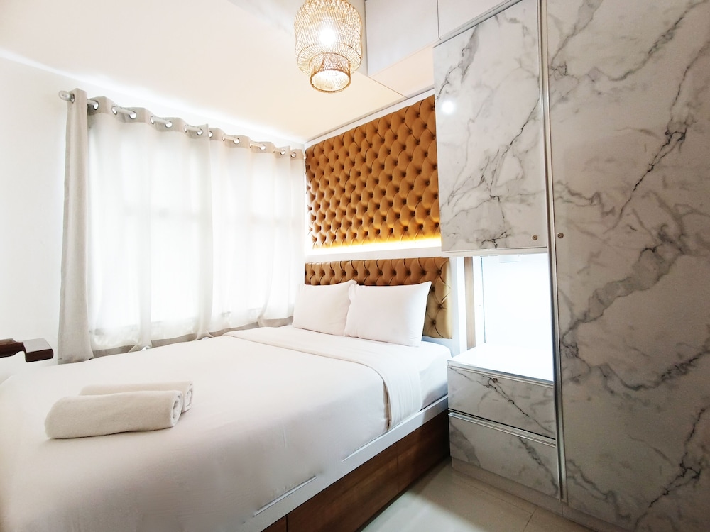 comfort 2br at 28th floor vida view makassar apartment