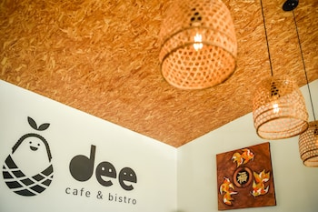 dee homestay
