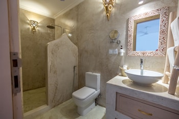 sharazad wonders boutique