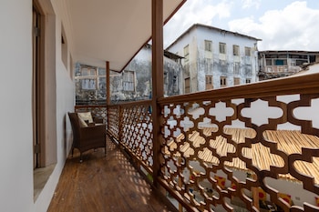 sharazad wonders boutique