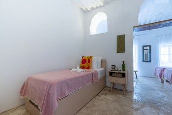 sharazad wonders boutique