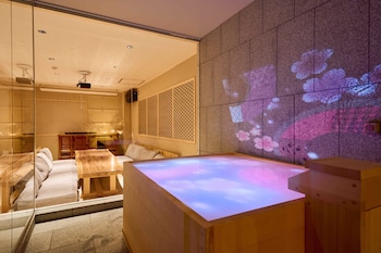 konjaku so tempozan osaka bay