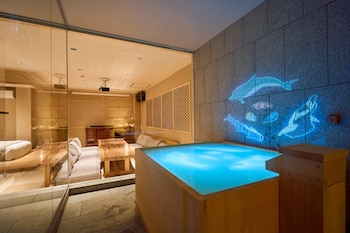 konjaku so tempozan osaka bay