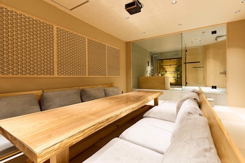 konjaku so tempozan osaka bay