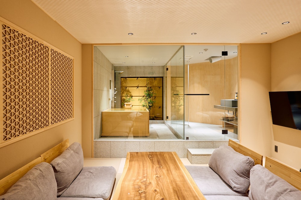 konjaku so tempozan osaka bay