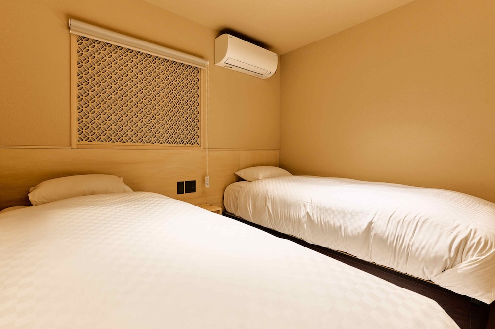 konjaku so tempozan osaka bay