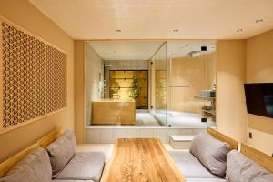 konjaku so tempozan osaka bay