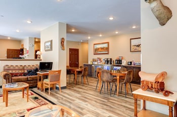 wagon wheel hotel