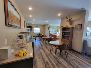 wagon wheel hotel