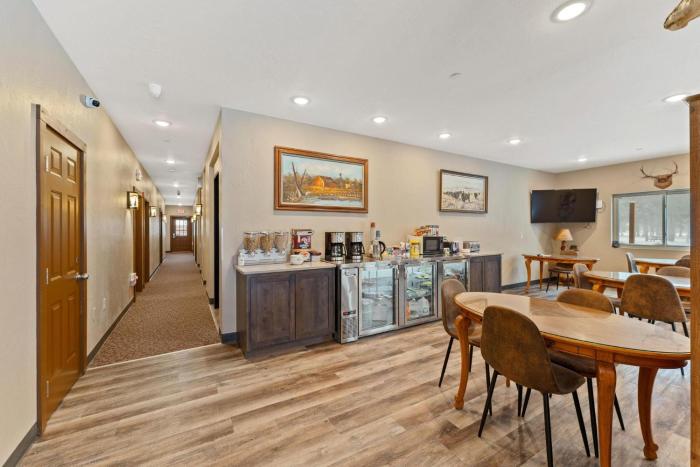 wagon wheel hotel