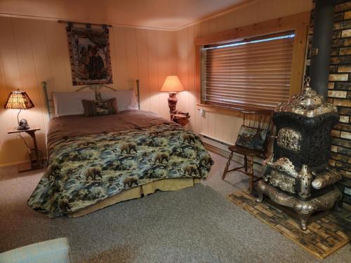 wagon wheel hotel