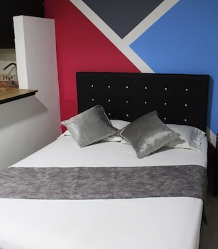 hotel bulerias 33
