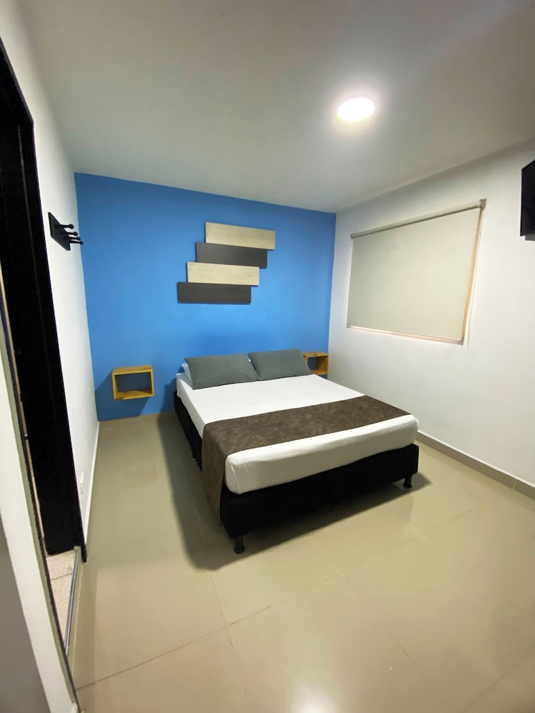 hotel bulerias 33