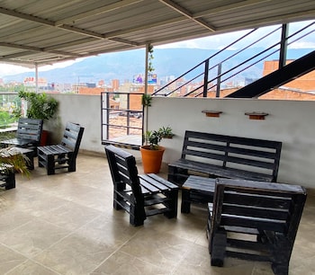 hotel bulerias 33