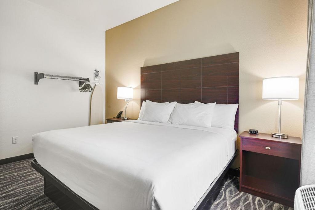 cobblestone hotel and suites mosinee