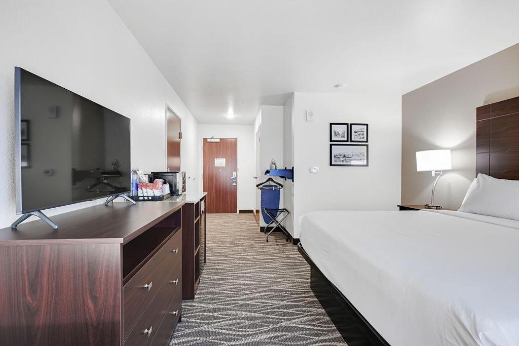 cobblestone hotel and suites mosinee