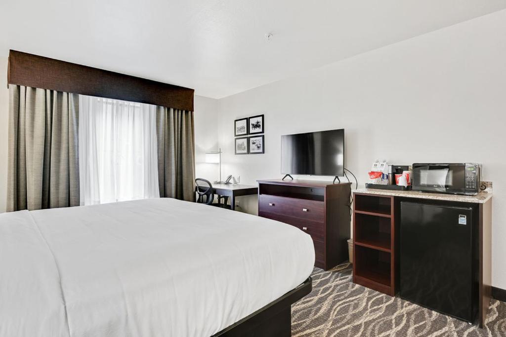 cobblestone hotel and suites mosinee