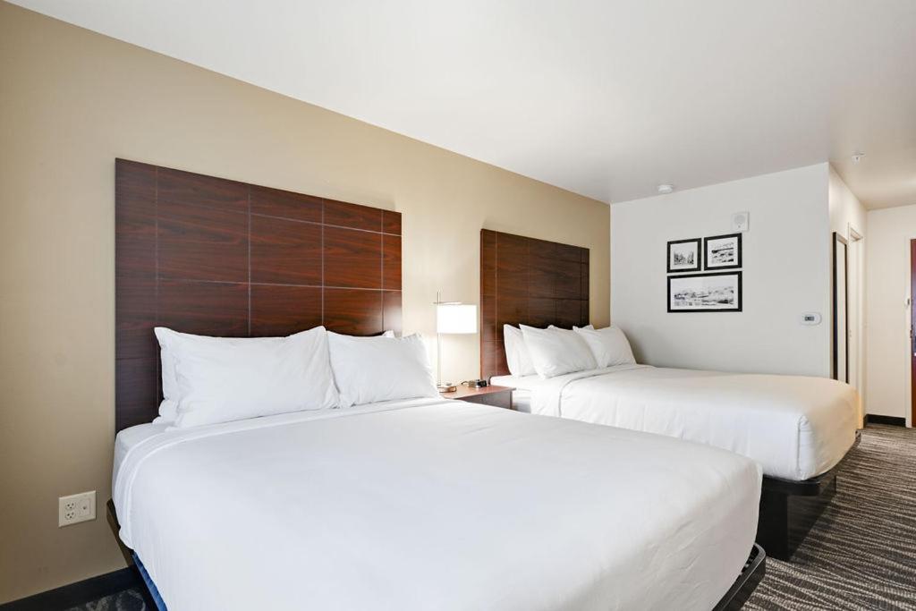 cobblestone hotel and suites mosinee