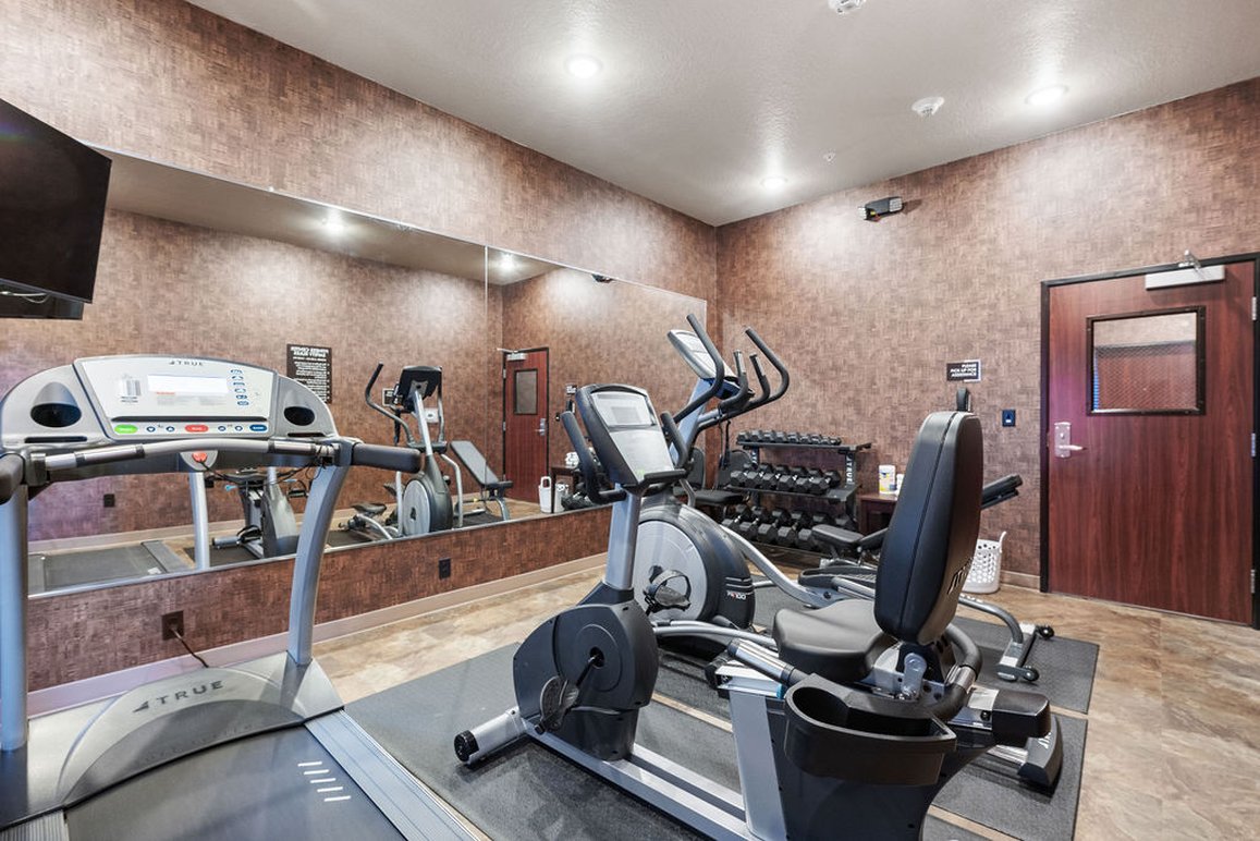 cobblestone hotel and suites mosinee