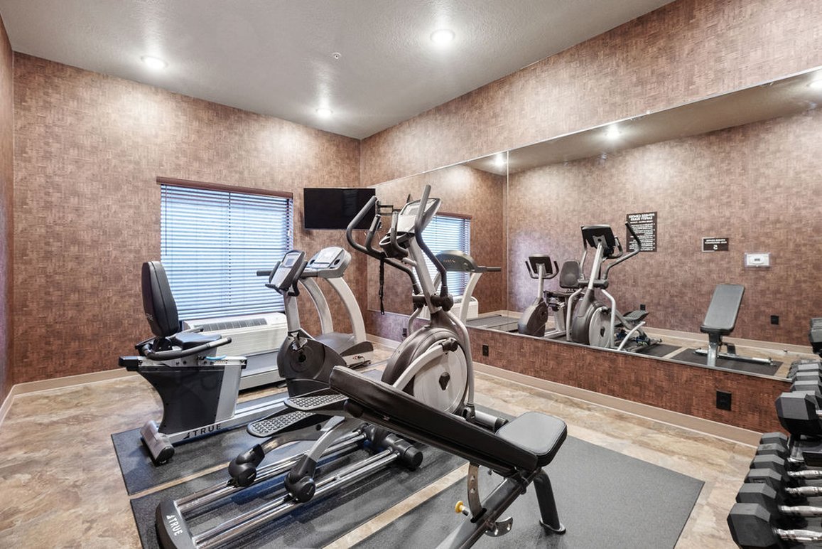 cobblestone hotel and suites mosinee