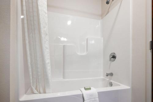 cobblestone hotel and suites mosinee