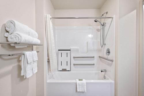 cobblestone hotel and suites mosinee