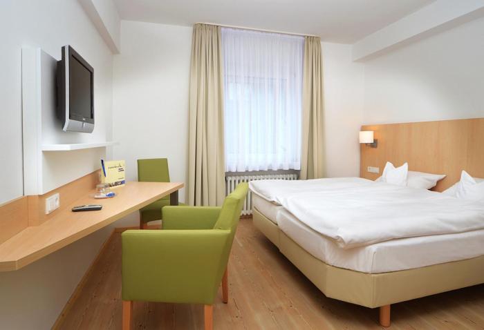 hotel ludwig superior