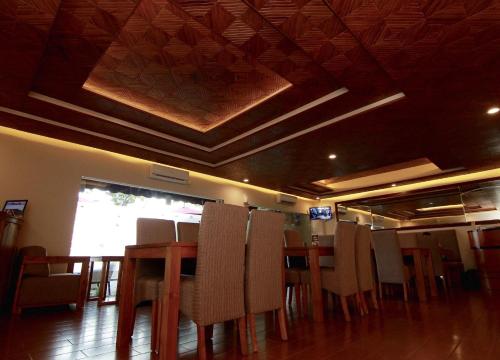 hotel syailendra