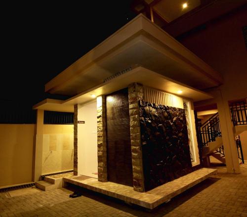 hotel syailendra