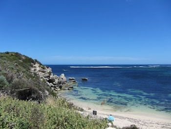 margaret river beach apartments
